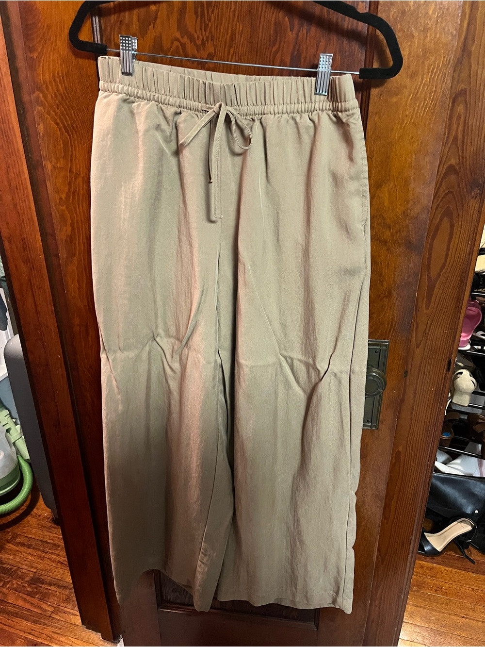 Women's Airy Sleek Ribbed High-Rise Wide Leg Pants - All In Motion™ Light Taupe
